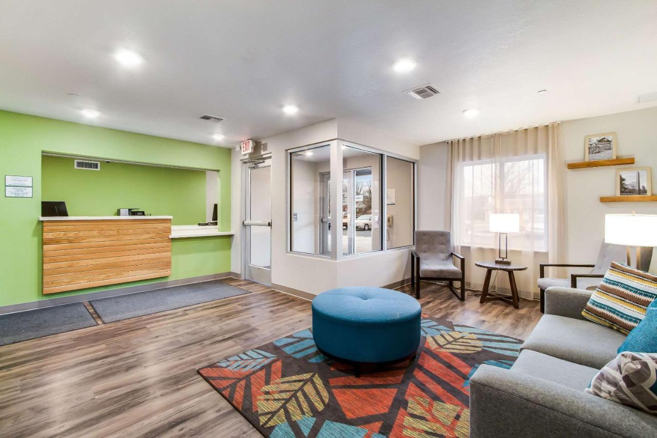 Woodspring Suites Harrisburg Linglestown מראה חיצוני תמונה
